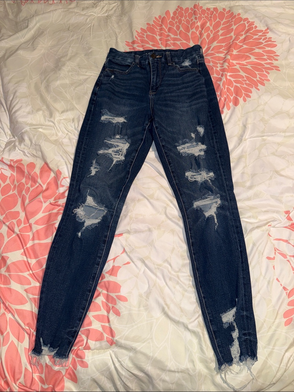 American Eagle Outfitters Dark Blue Distressed Skinny Jeans